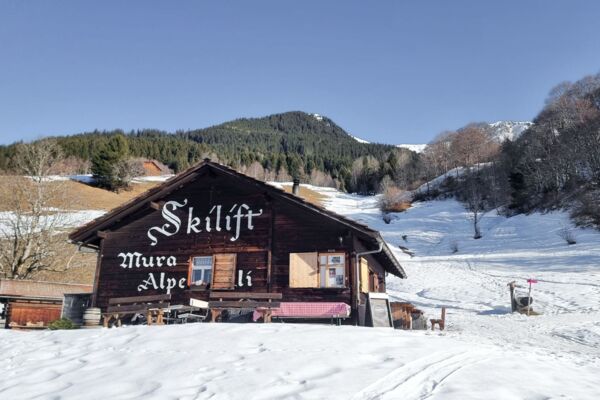 Agréable parcours vers l’auberge Alpenrösli