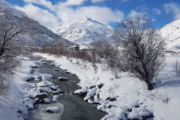 Rêve blanc dans la vallée de l’Ursental