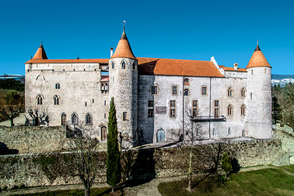 Von Concise zum Schloss Grandson