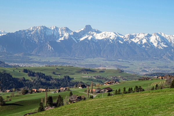 Fernsicht und Gipfelschau im Voralpengebiet