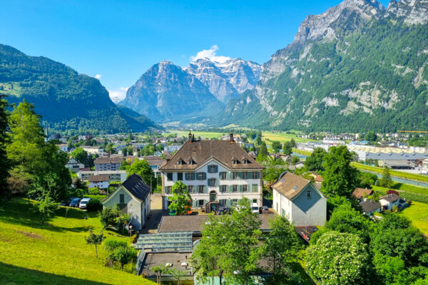 Aussichtsreiche Frühlingstour über dem Walensee