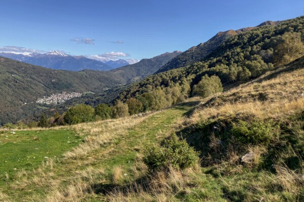 Roches moutonnées dans le sud du Tessin