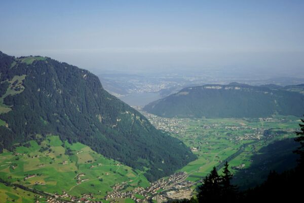 Seilbahnen, Bergwiesen und Flechtenwälder