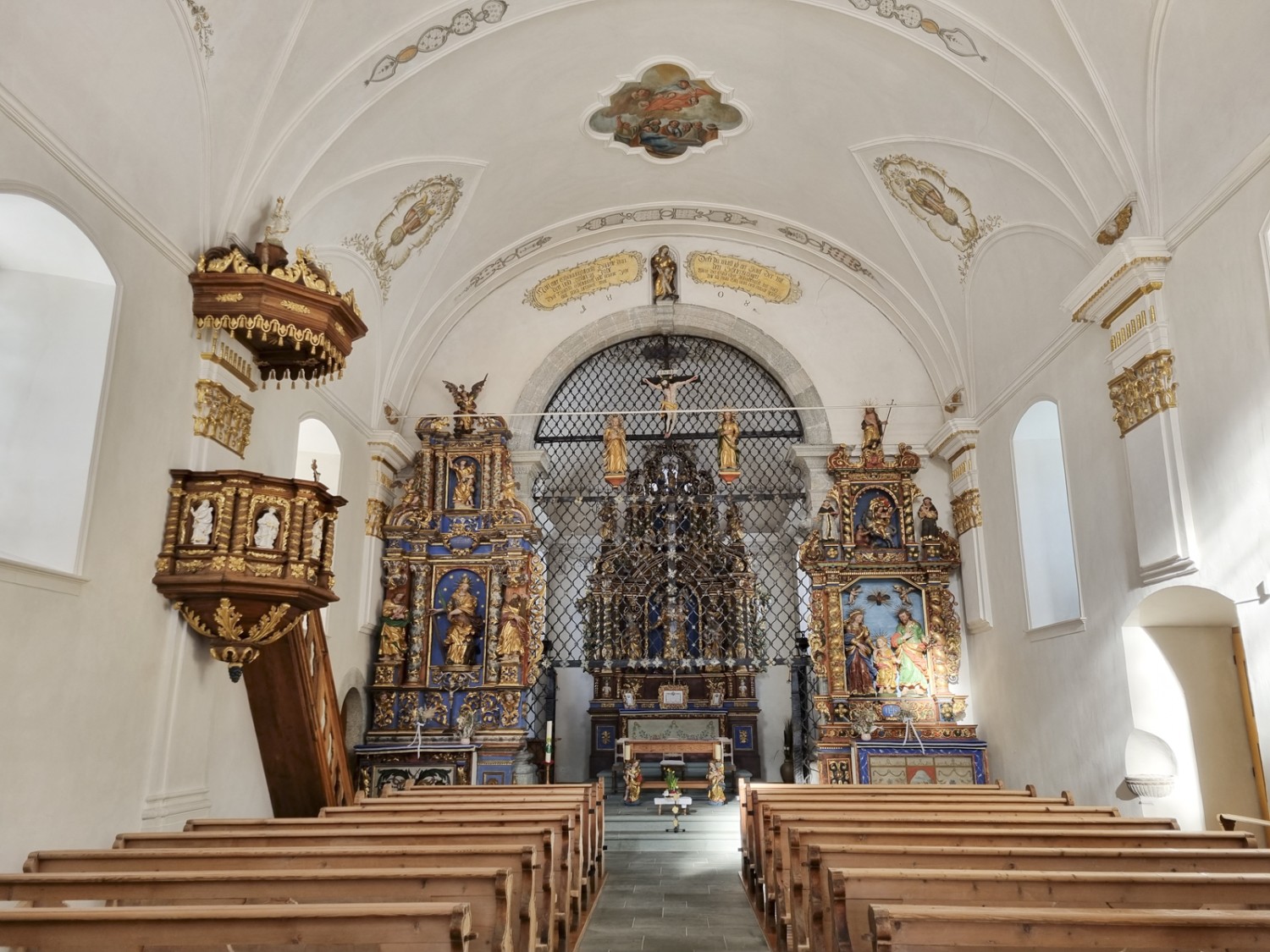 Coup d’œil dans la chapelle consacrée à la Vierge, aussi nommée chapelle de Ritzingerfeld. Photo: Nathalie Stöckli