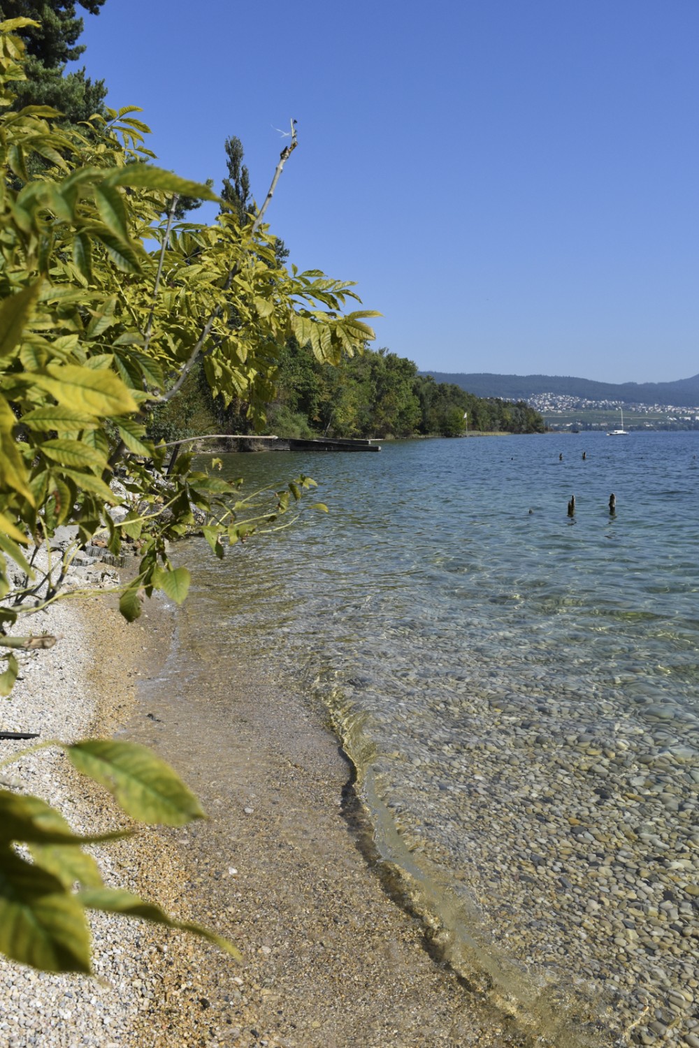 Am Neuenburgersee kommen Feriengefühle auf. Bild: Nathalie Stöckli