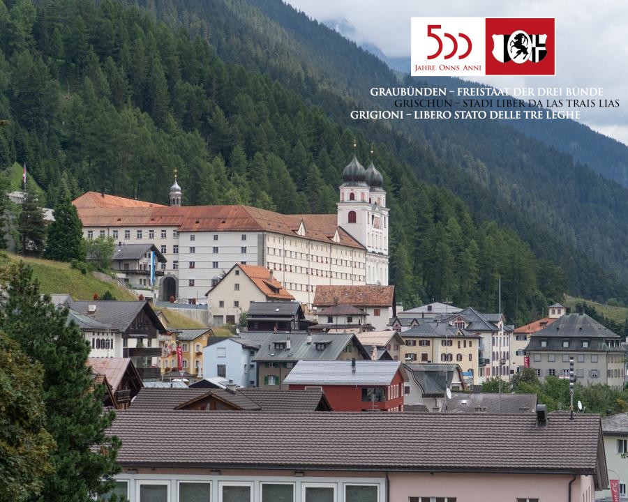 Startort Disentis mit Kloster (Bild: SchweizMobil)