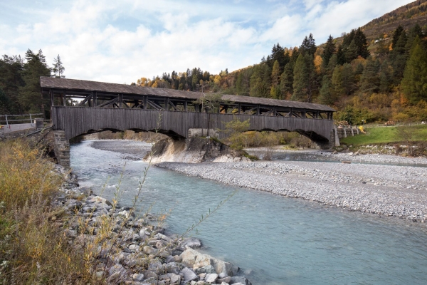 Les sgraffites de la Basse-Engadine
