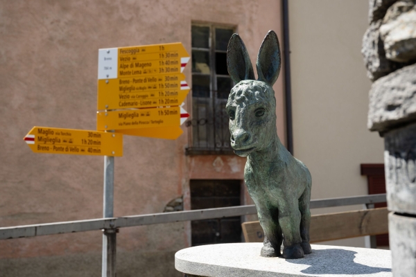 Leçon d’histoire entre Miglieglia et Breno