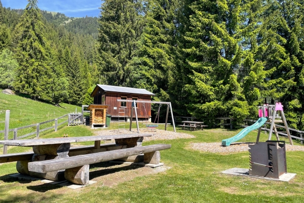 Attraverso i borghi montani del Surselva
