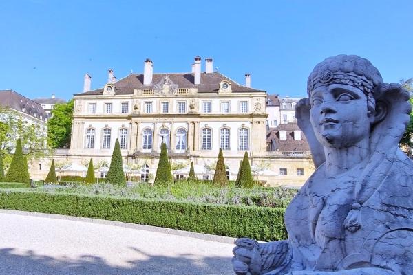 64. Neuenburg - Stadt und Natur (NE)