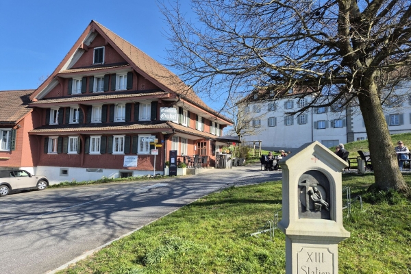 Rundwanderung von Menzingen zum Gubel