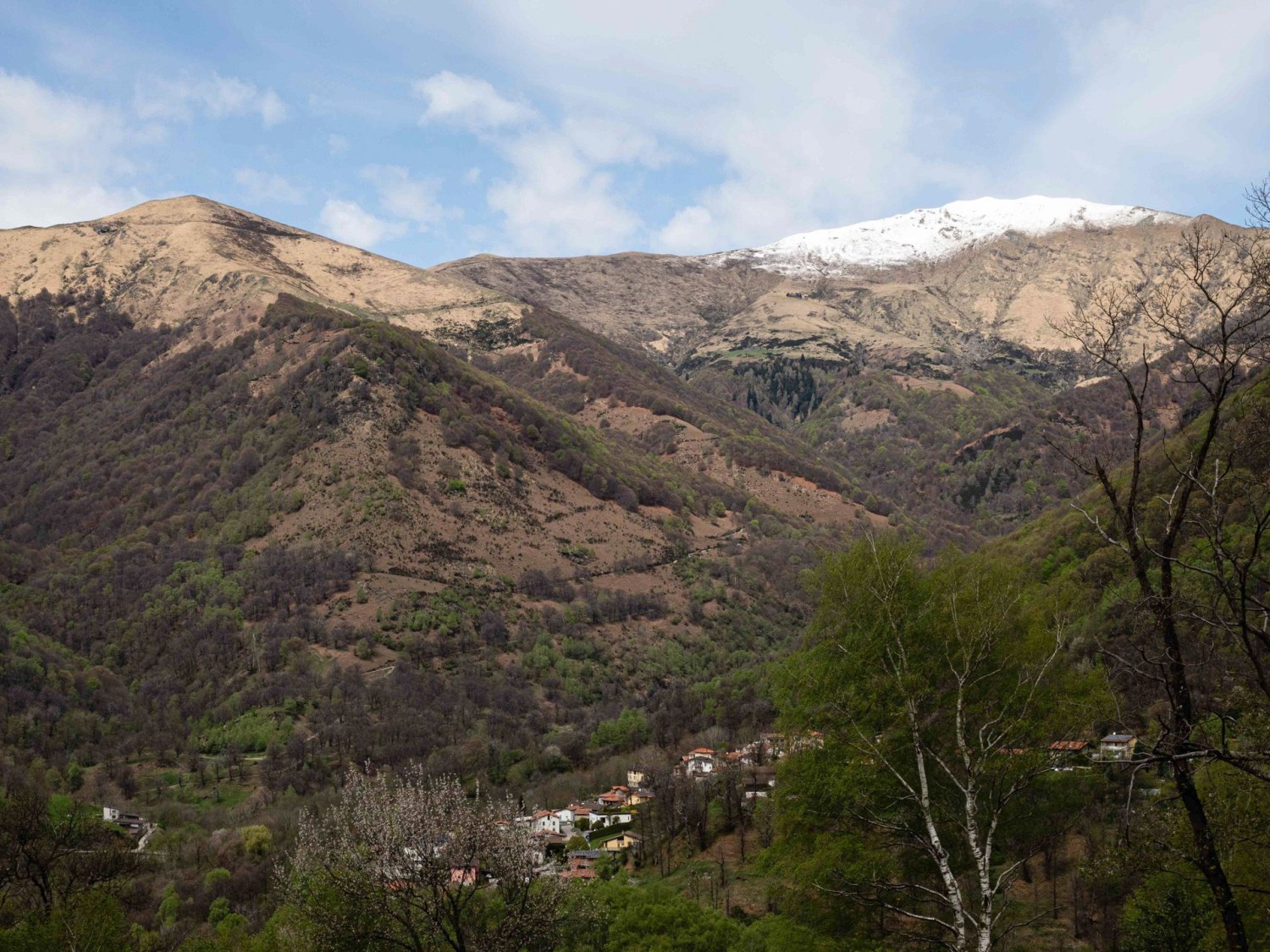 Une rando, quatre châtaigneraies au Tessin